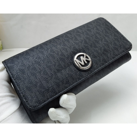 Michael Kors Black Leather MK Printed Round Logo Credit Card Bifold Wallet - Picture 3 of 16